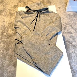 POLO SWEATSUIT